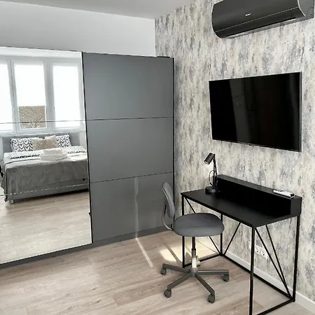 Millennium Apartman Tatabanya Exterior photo