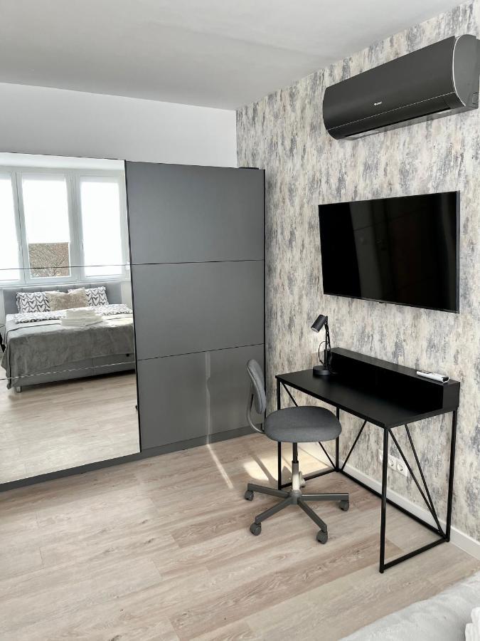 Millennium Apartment *